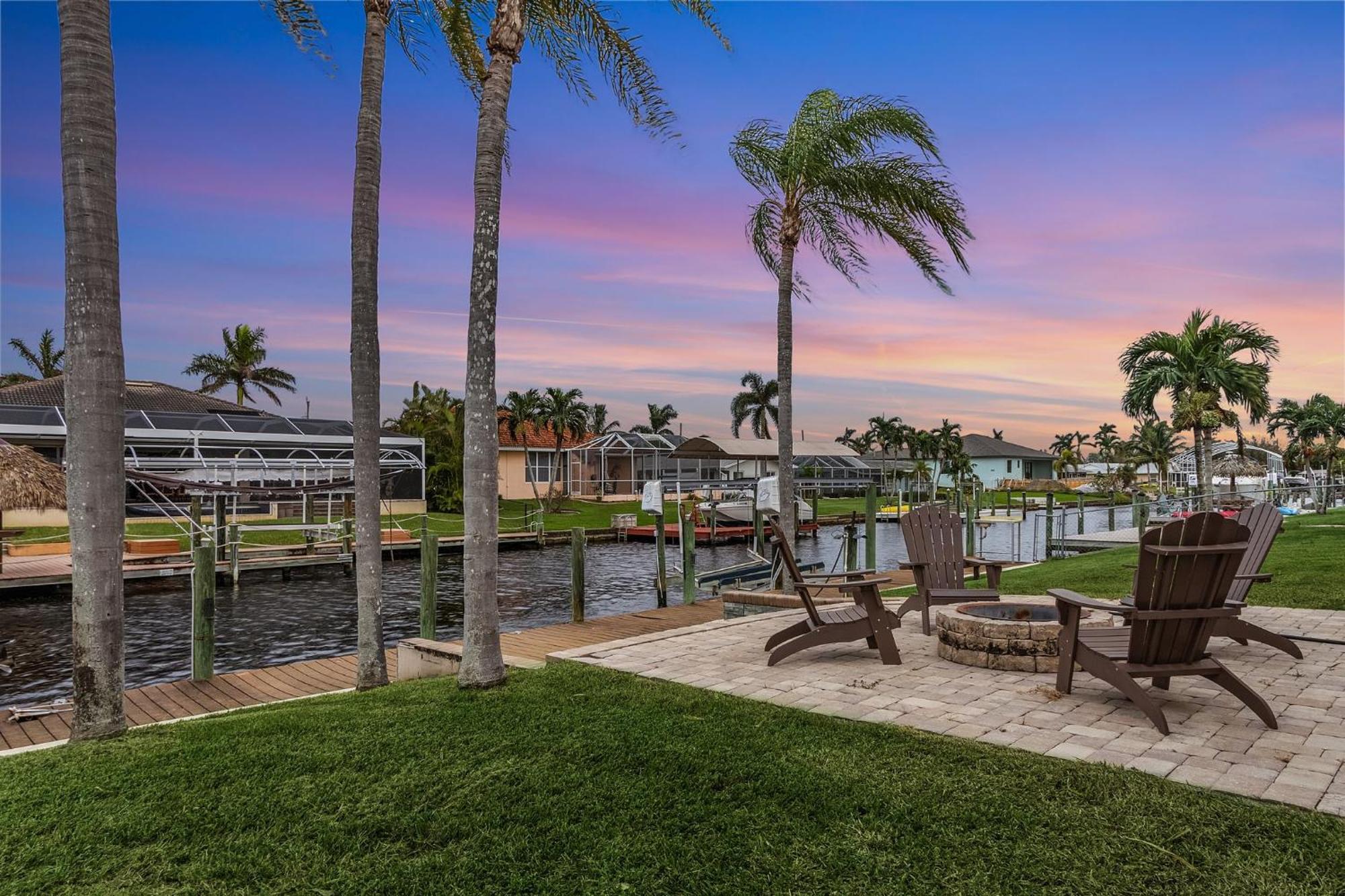 Boating & Fishing Enthusiasts, Heated Pool And Spa, Bicycles - Latitude Adjustment - Roelens Villa Cape Coral Exterior photo