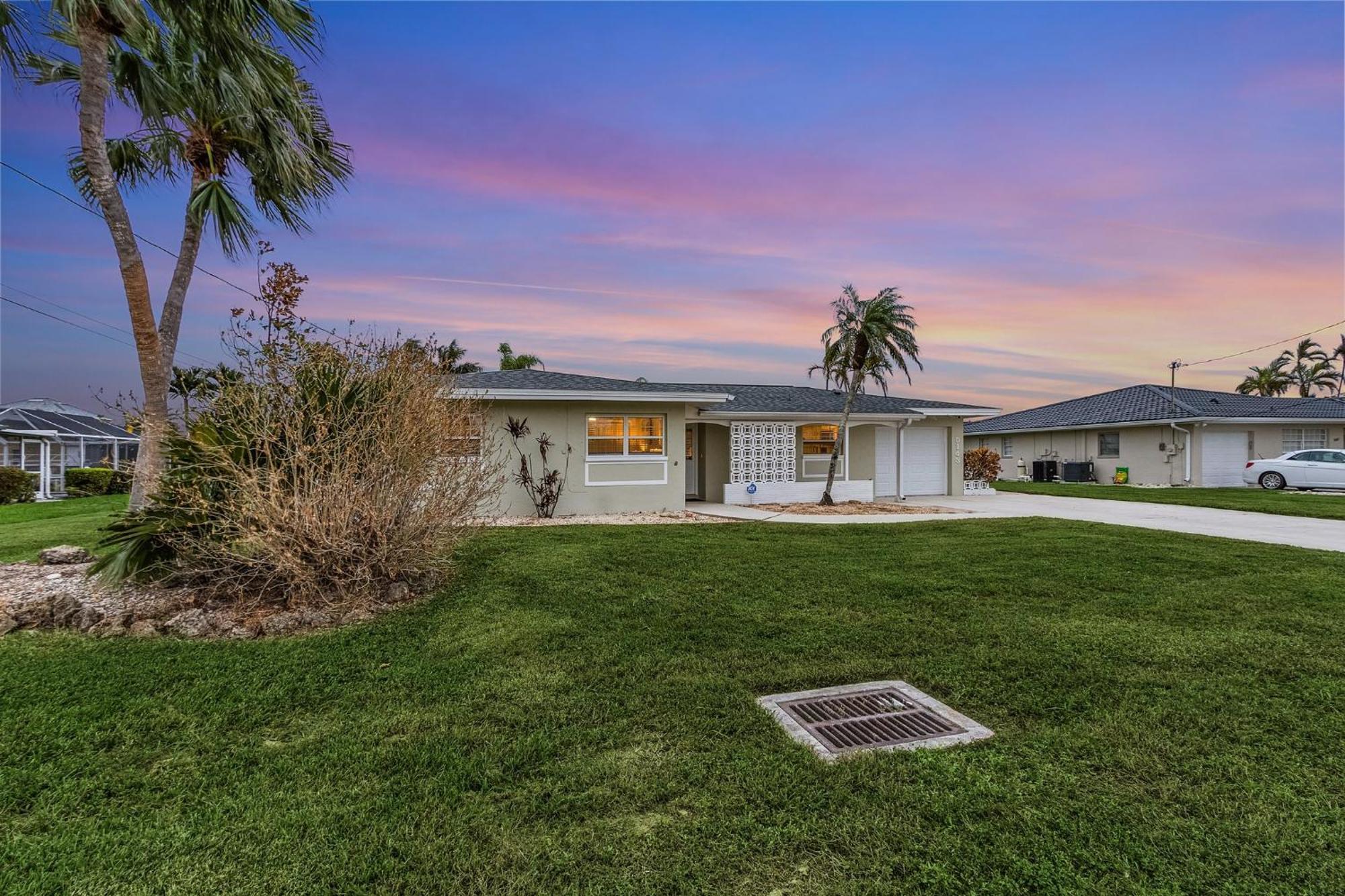 Boating & Fishing Enthusiasts, Heated Pool And Spa, Bicycles - Latitude Adjustment - Roelens Villa Cape Coral Exterior photo